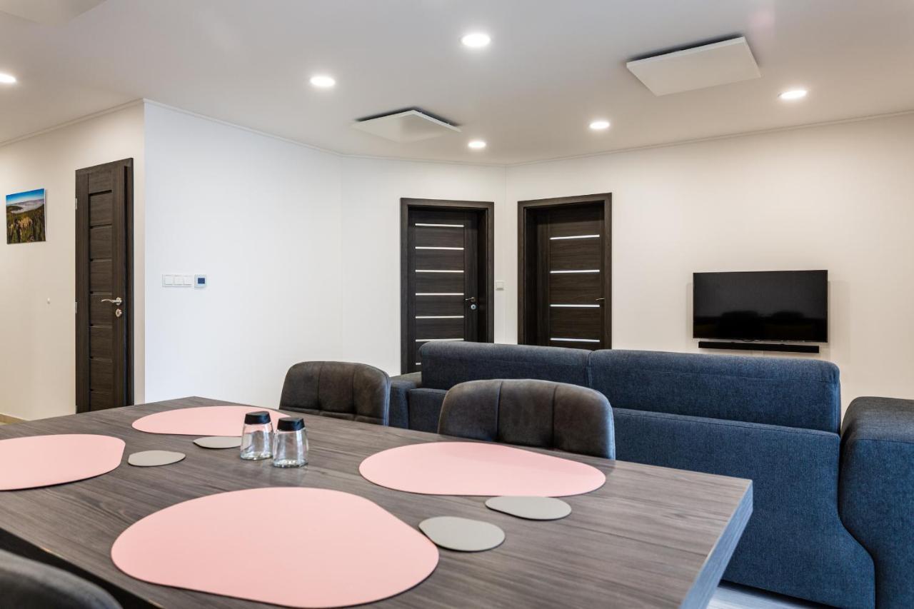 Apartmany Na Vyhledech Loucna pod Klinovcem Exterior photo