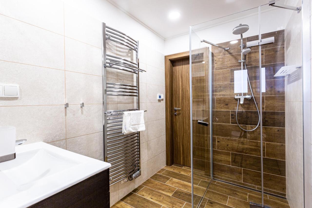 Apartmany Na Vyhledech Loucna pod Klinovcem Exterior photo