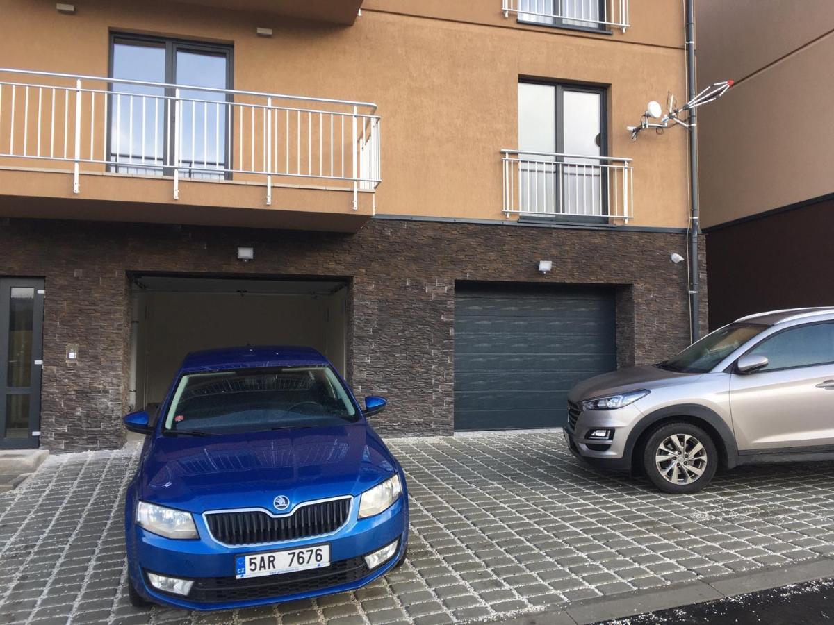 Apartmany Na Vyhledech Loucna pod Klinovcem Exterior photo